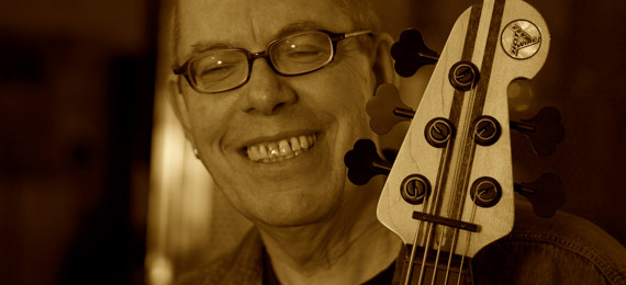 Bert Gerecht mit Bass